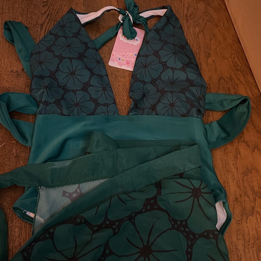 Green Floral Halter Swimsuit with Beach Cover Up Sarong Bathing Suit